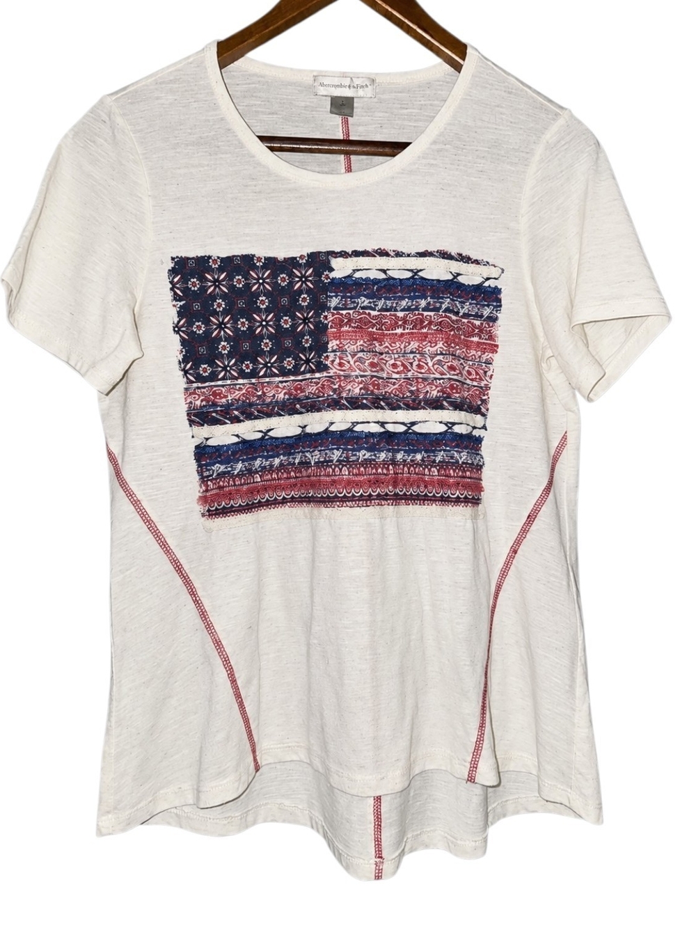 Christopher & Banks Cream Short-Sleeve patchwork-style American flag graphic M